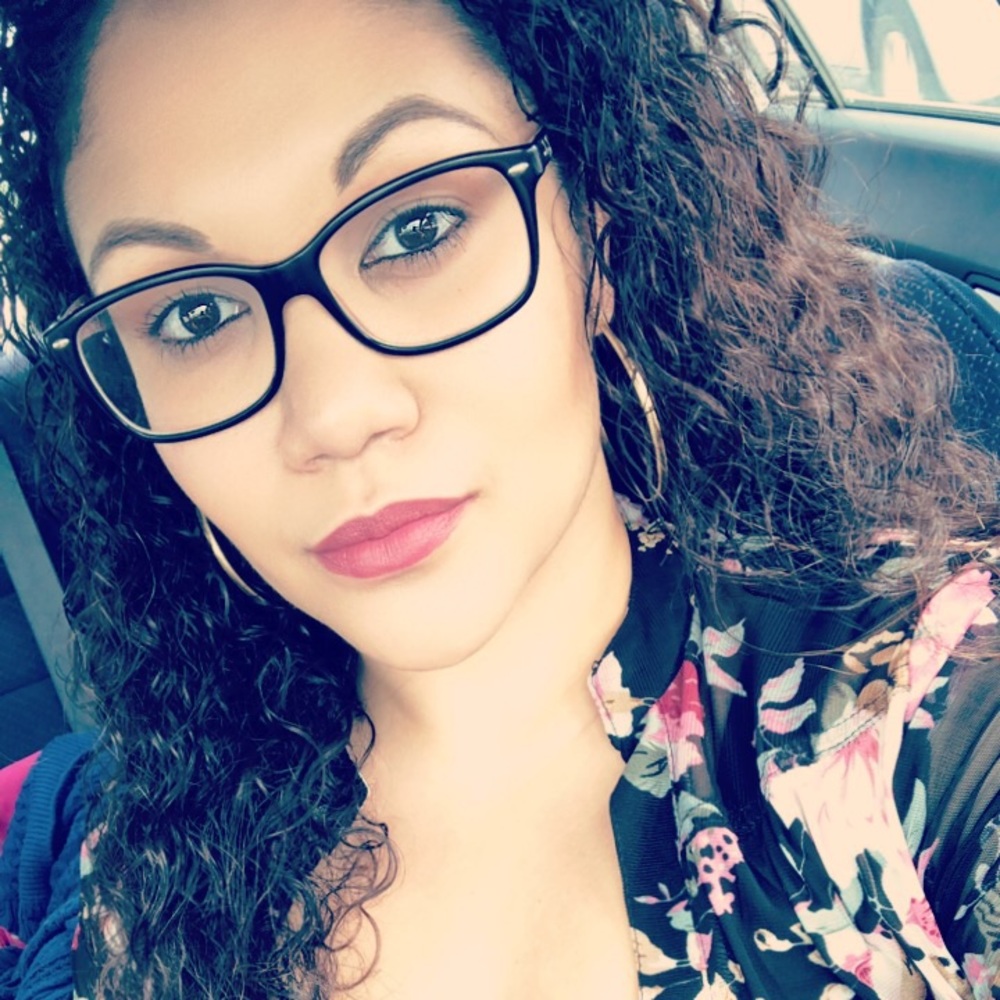 Meet your Posher, Dalila